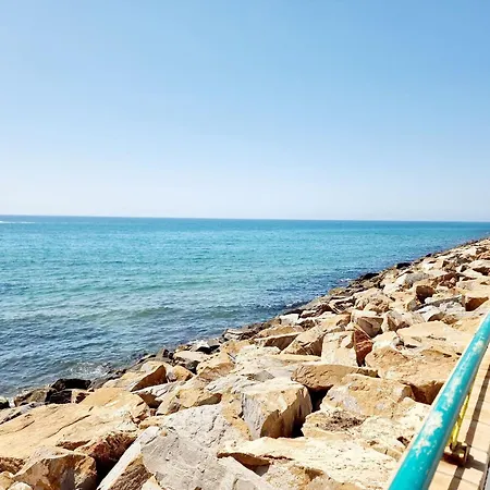 Seaside Vacation