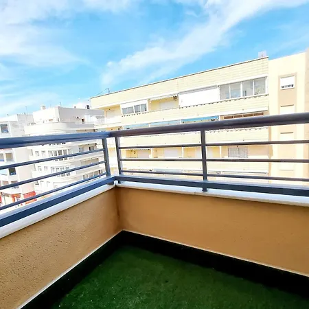 Seaside Vacation Апартаменты Торевьиа
